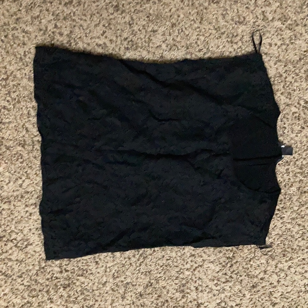 Black lace forever 21 t-shirt ❌❌donating tomorrow!!❌❌